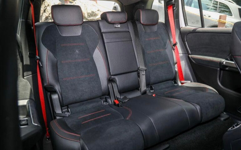 ghế-ngồi-xe-mercedes-amg-glb-35-4matic ghế ngồi xe mercedes amg glb 35 4matic