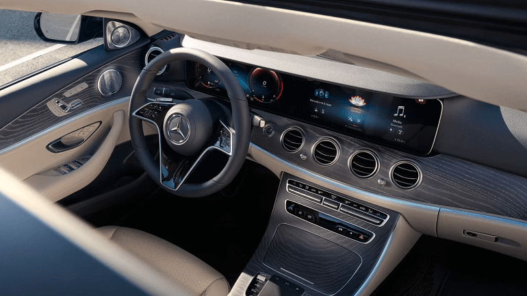 giá mercedes e class