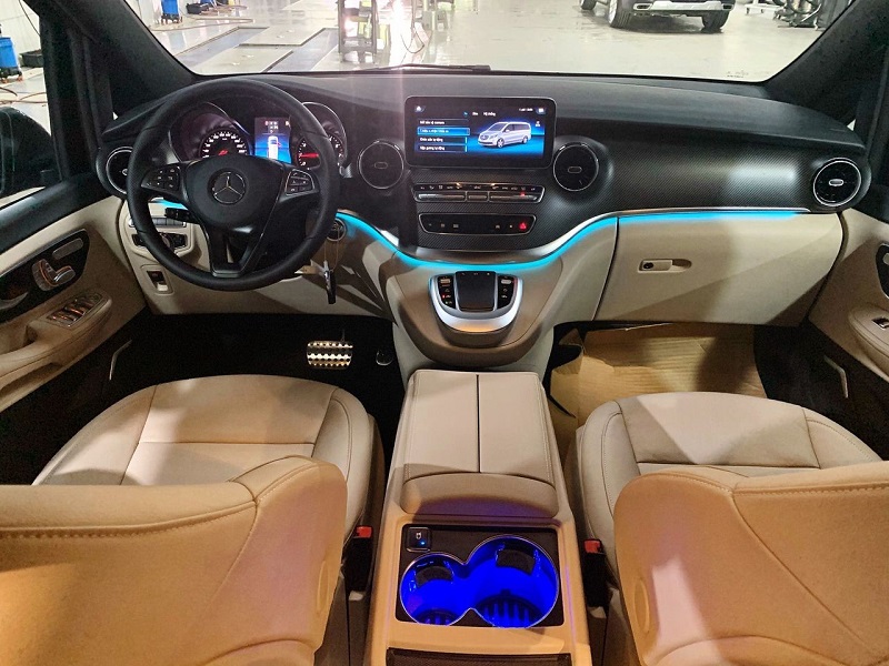 tiện nghi xe mercedes v250 amg tiện nghi xe mercedes v250 amg