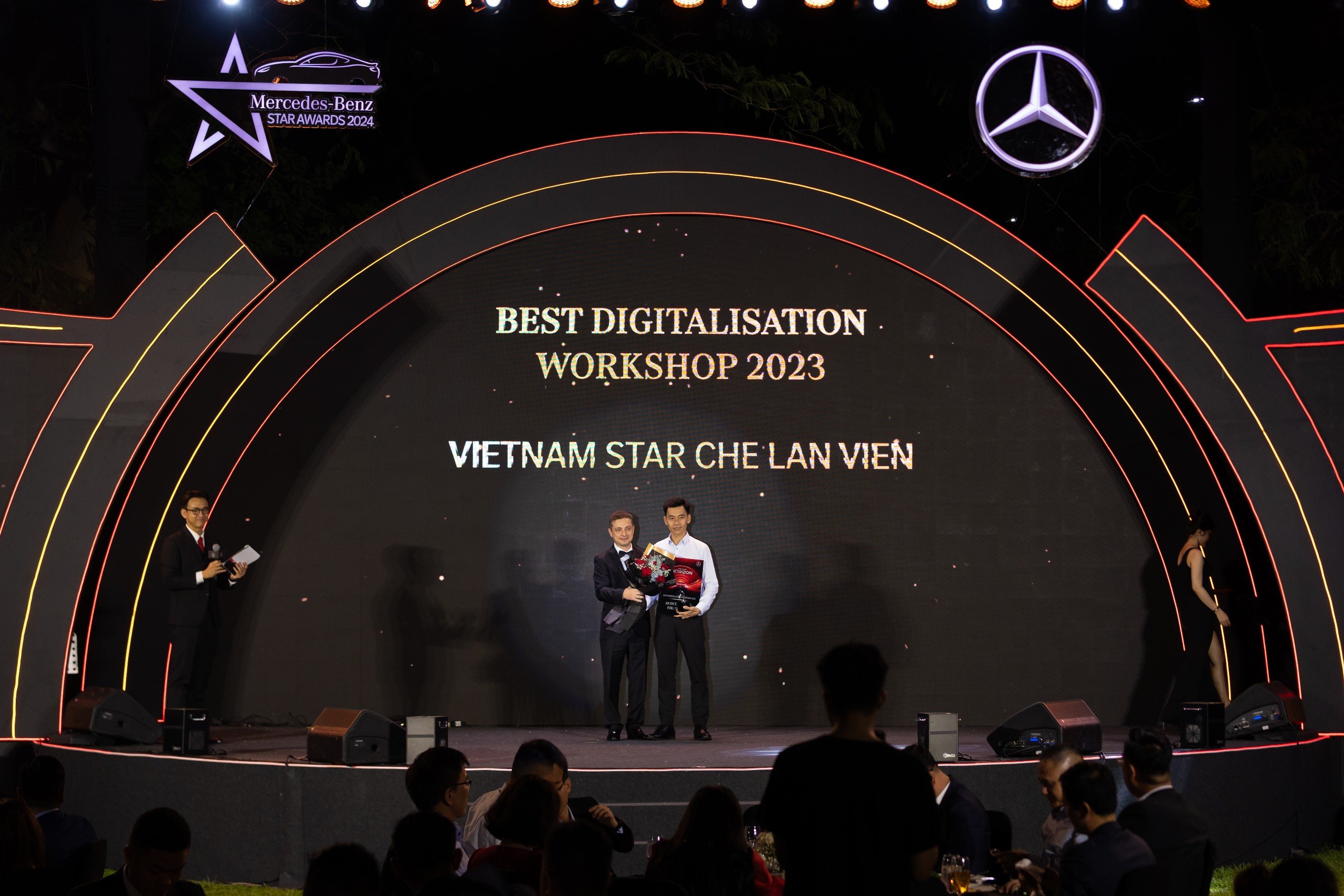Best CS Products Sales Dealer of The Year Best Digitalisation Workshop of The Year 2